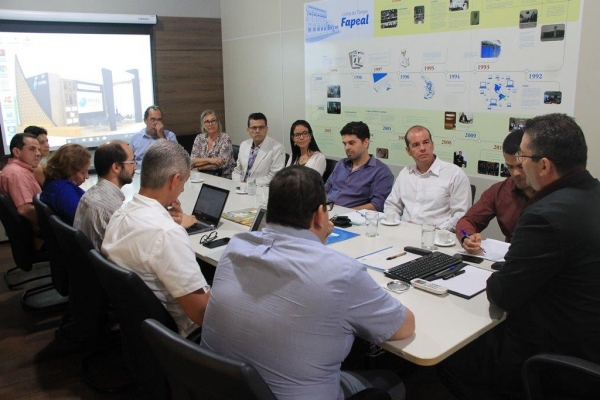 Fapeal articula pesquisadores para atuar na questão do bairro do Pinheiro