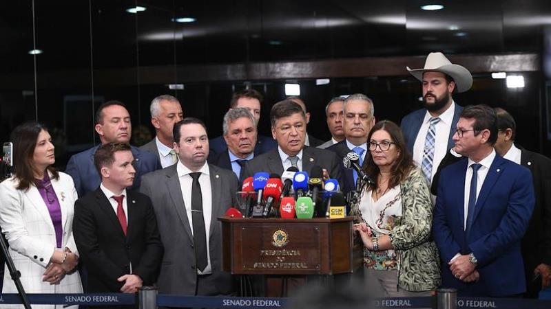 CPMI do INSS inicia trabalhos em meio a embates políticos e possível chamada de Carlos Lupi