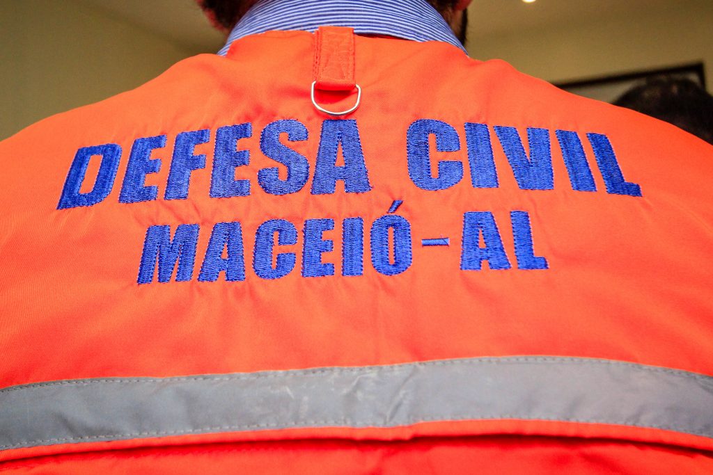 Defesa Civil alerta sobre boatos em redes sociais