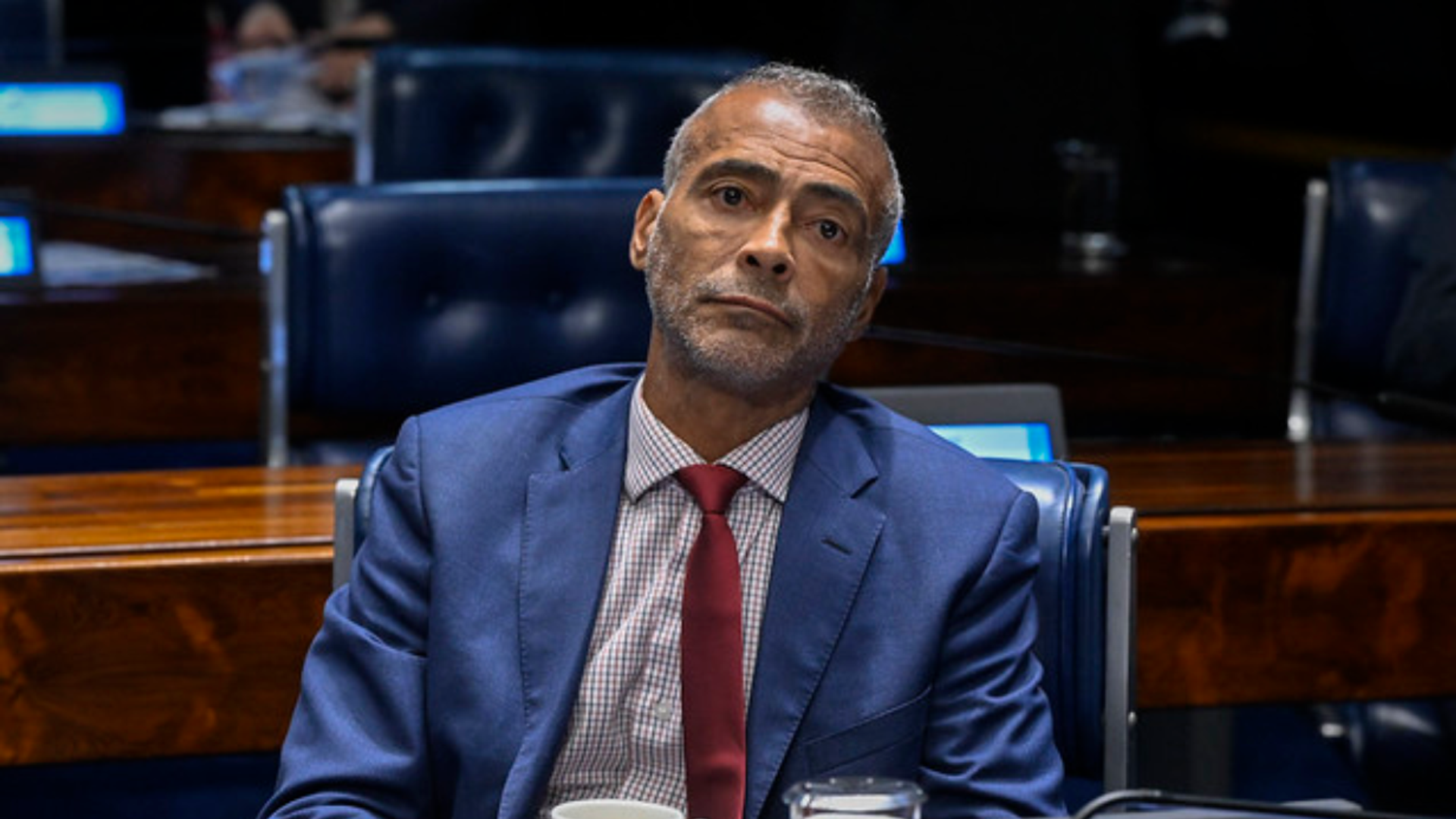 Romário deixa PL e declara apoio a Eduardo Paes na disputa pelo governo
