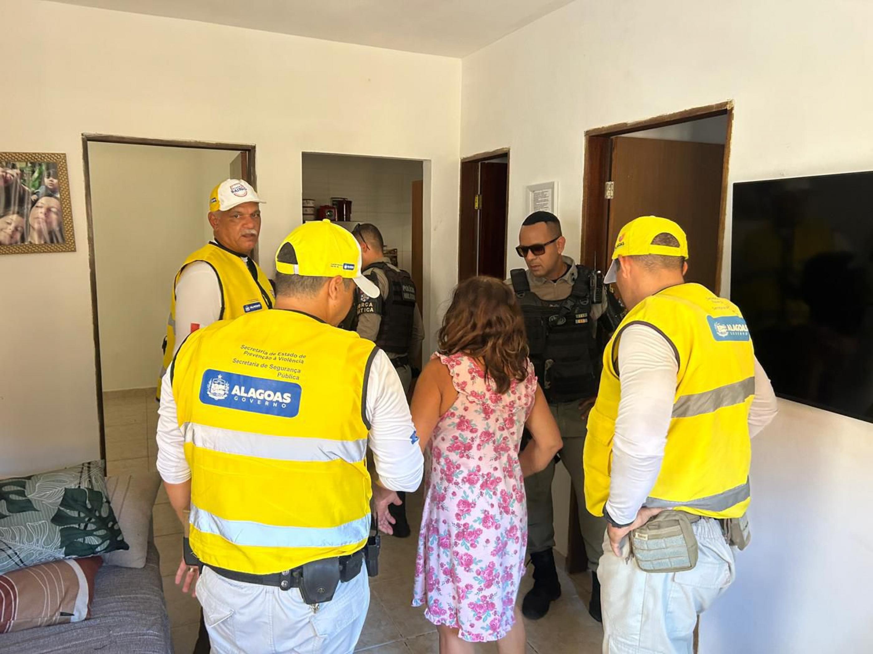 Programa Ronda no Bairro prende suspeito de agressão a idosa em Paripueira