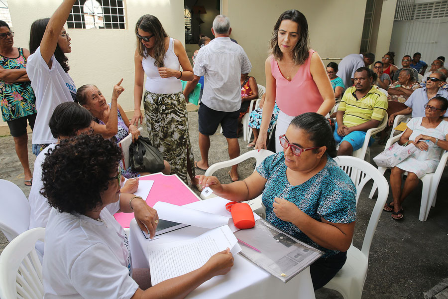 Moradores da área vermelha do Pinheiro podem solicitar regularização de posse até amanhã (8)