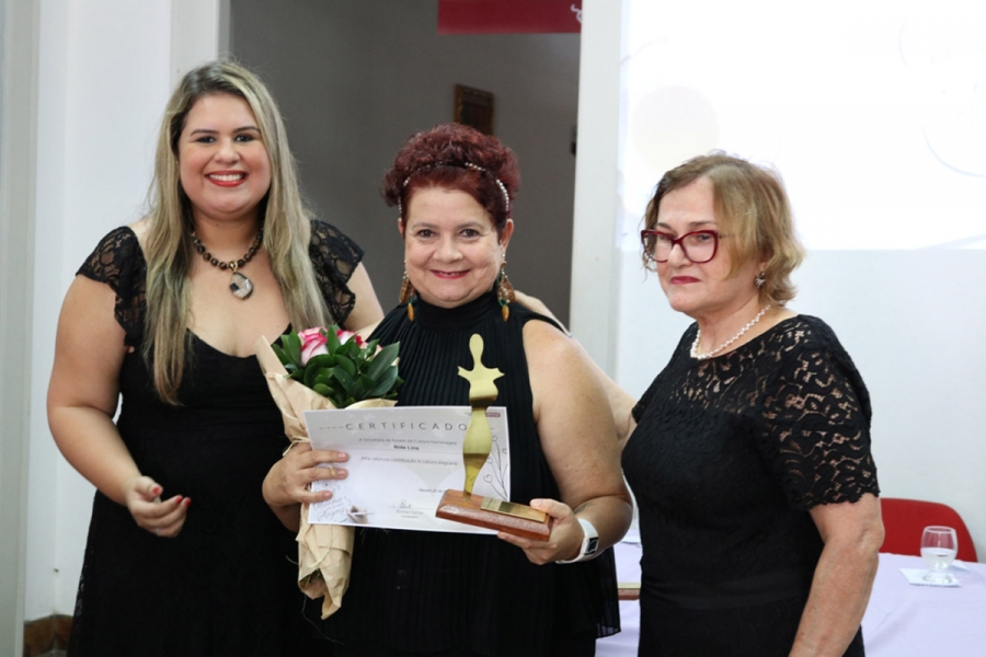 Escritoras alagoanas recebem homenagem