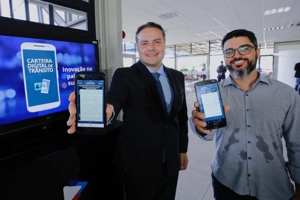 Certificado de Registro e Licenciamento de Veículo passa a ser digital em Alagoas