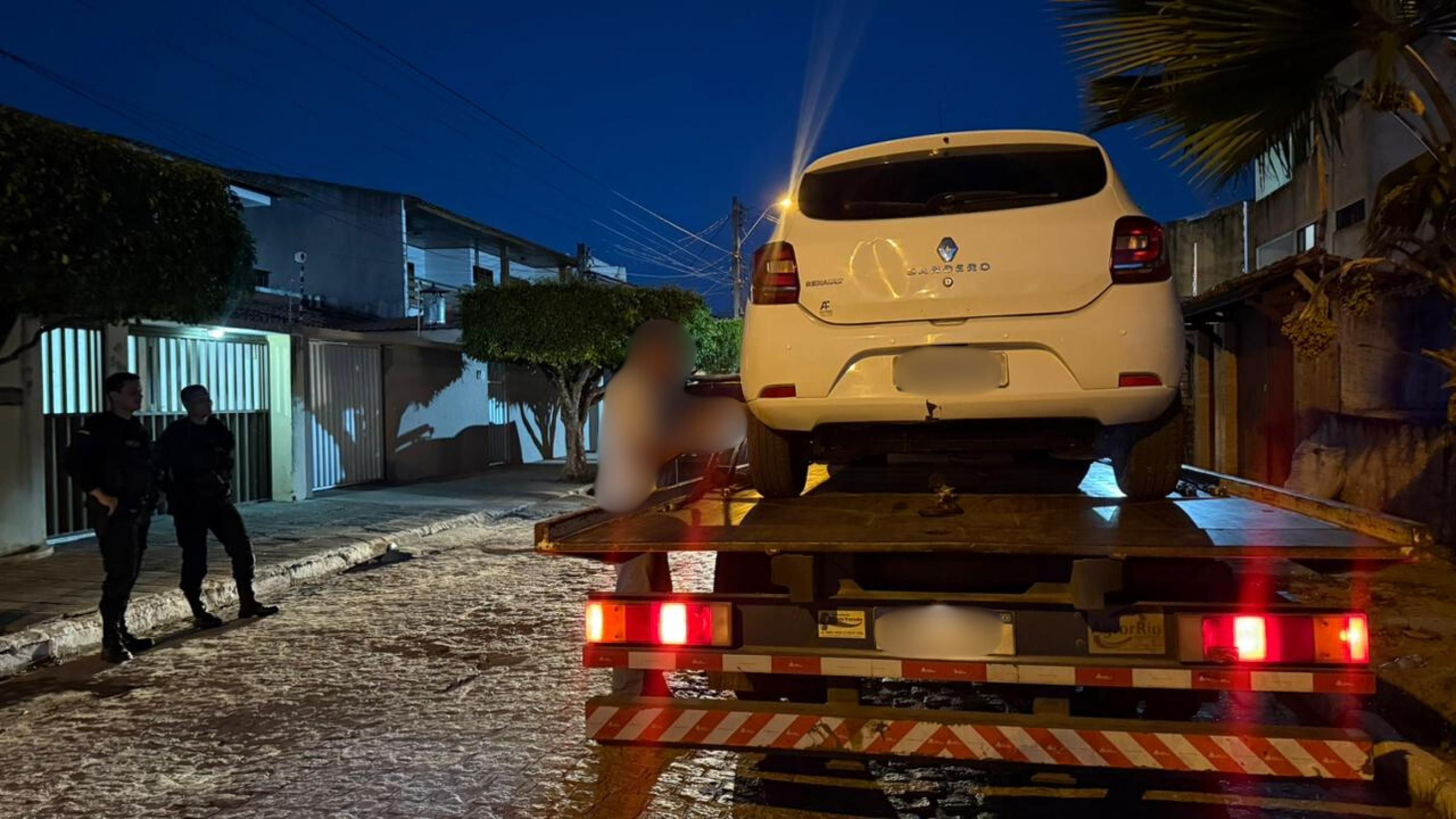 Homem é preso em flagrante por receptação de veículo em troca de entorpecentes em Maceió