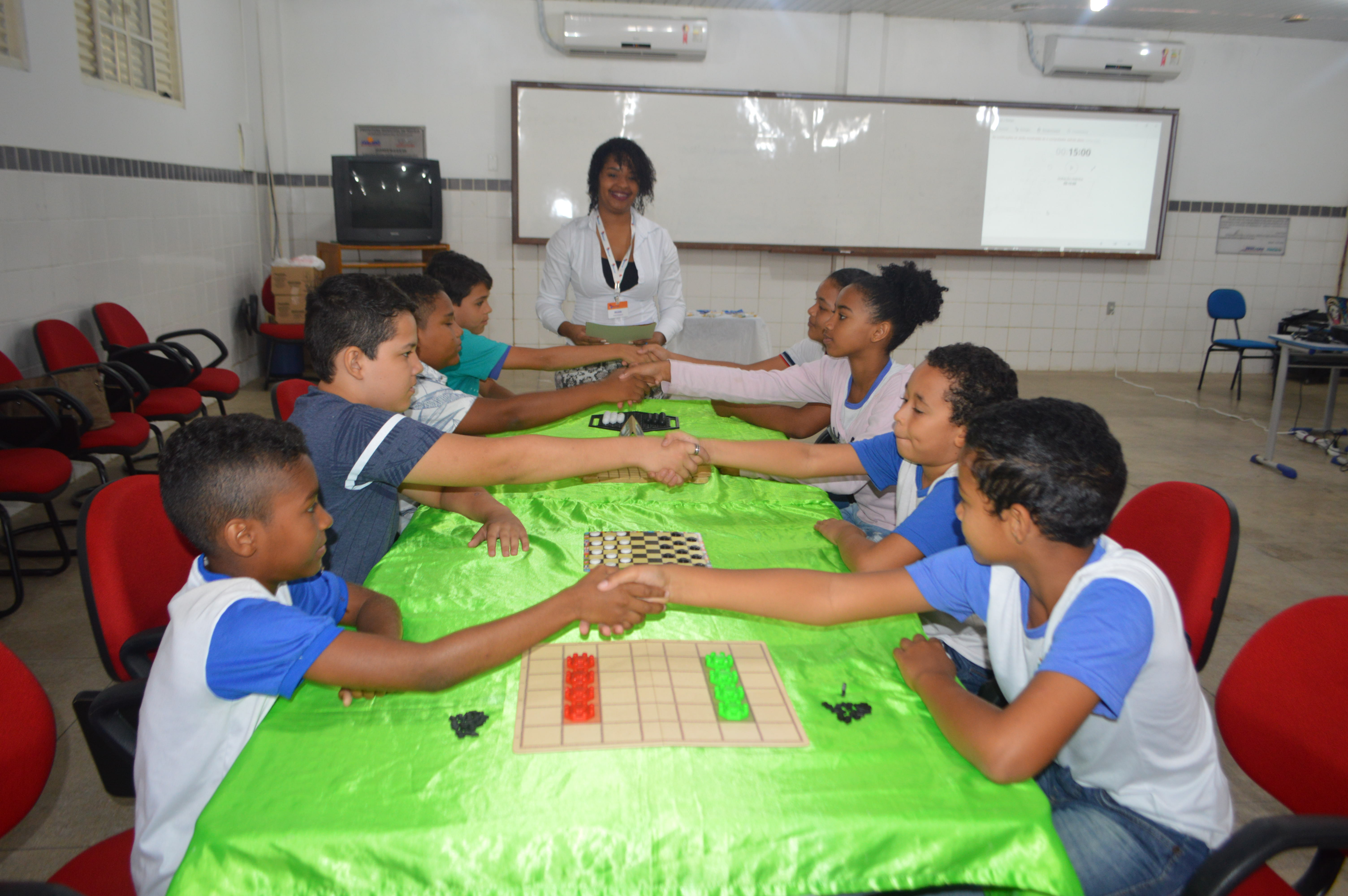 Quatro alunos vão representar Maceió  na XI Olimpíada Nacional de Raciocínio da Mind Lab