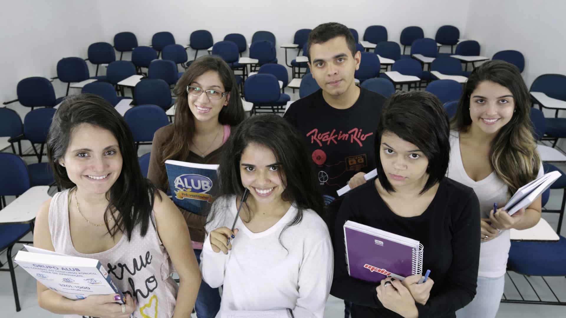 MEC publica regras para oferta do Fies no segundo semestre de 2019