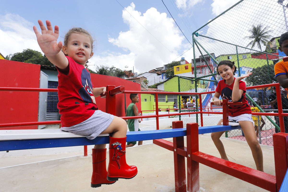Governo já investiu mais de R$50 milhões em mobilidade urbana nas grotas de Maceió