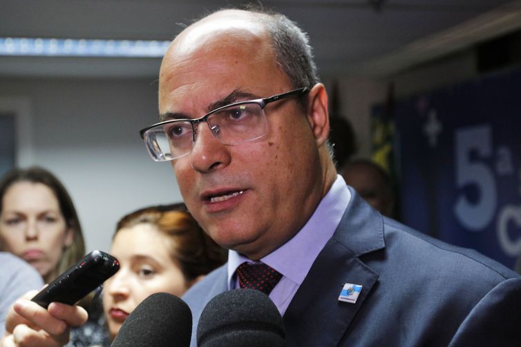 Polícia não mata inocentes, diz Witzel ao comentar ação de criminosos