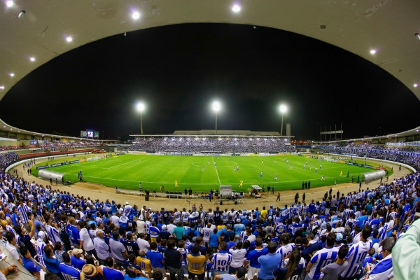 Sanciona lei que autoriza bebidas alcoólicas em eventos esportivos em AL