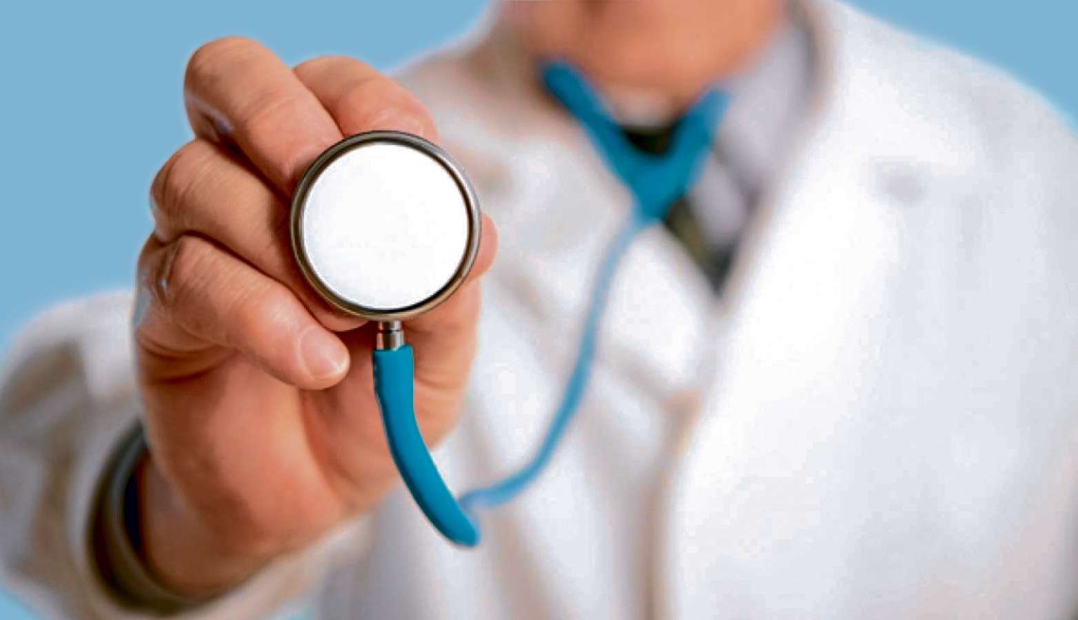 MEC estuda liberar vagas e cursos de medicina