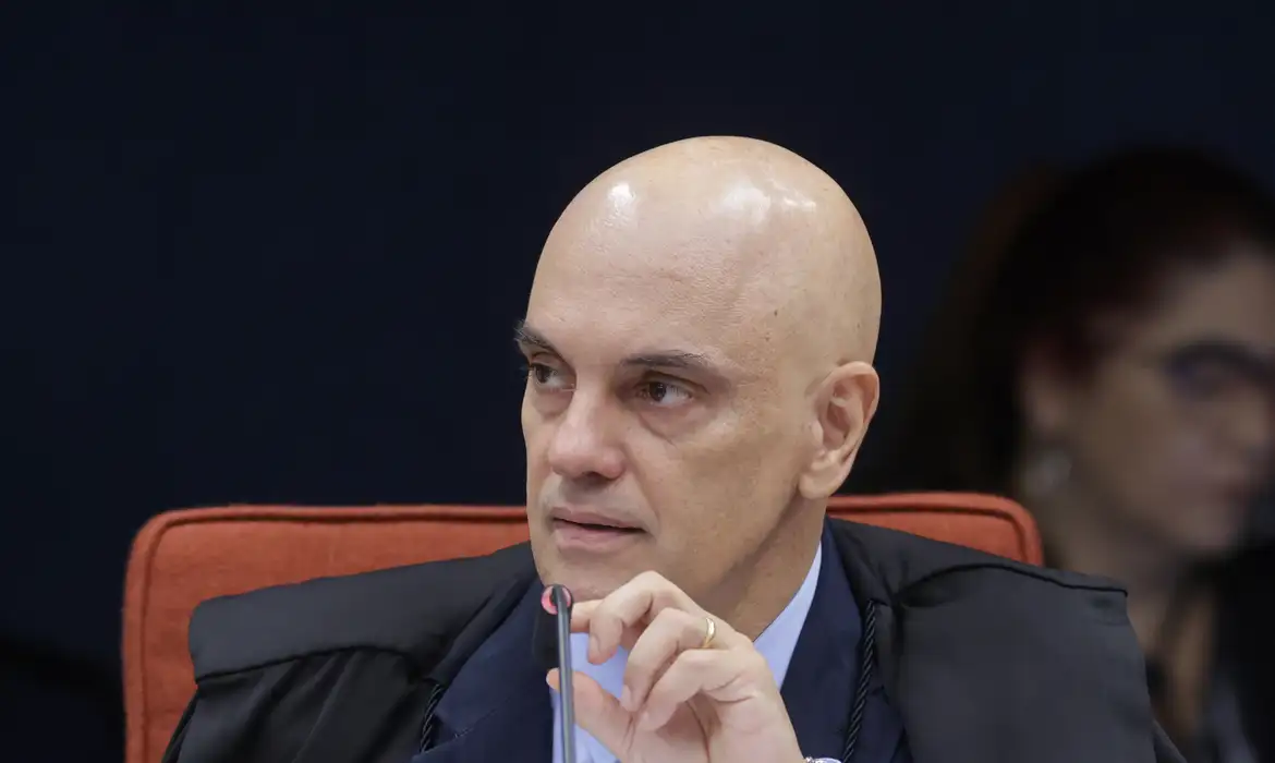 AGU solicita participação em processo contra Moraes nos EUA