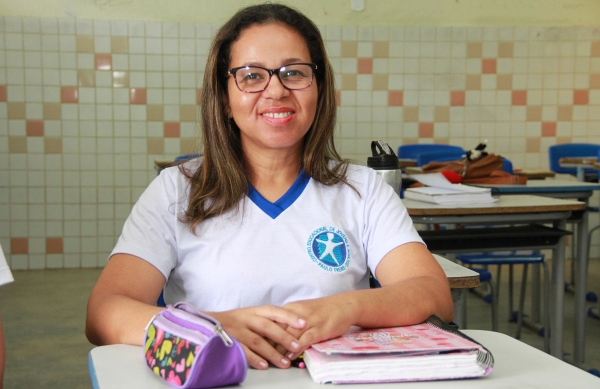 Pré-matrícula para Educação de Jovens e Adultos é prorrogada até o dia (12)