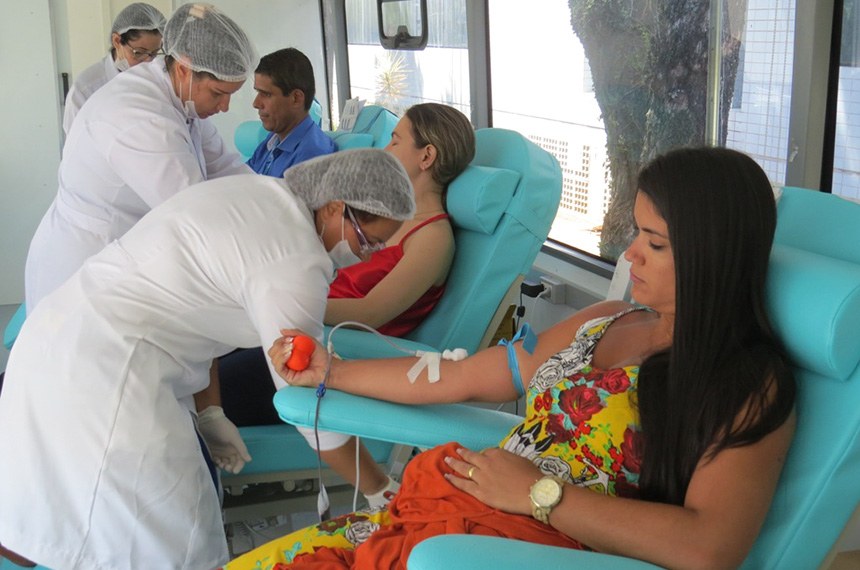 Meia-entrada para doadores de sangue está na pauta da CAS