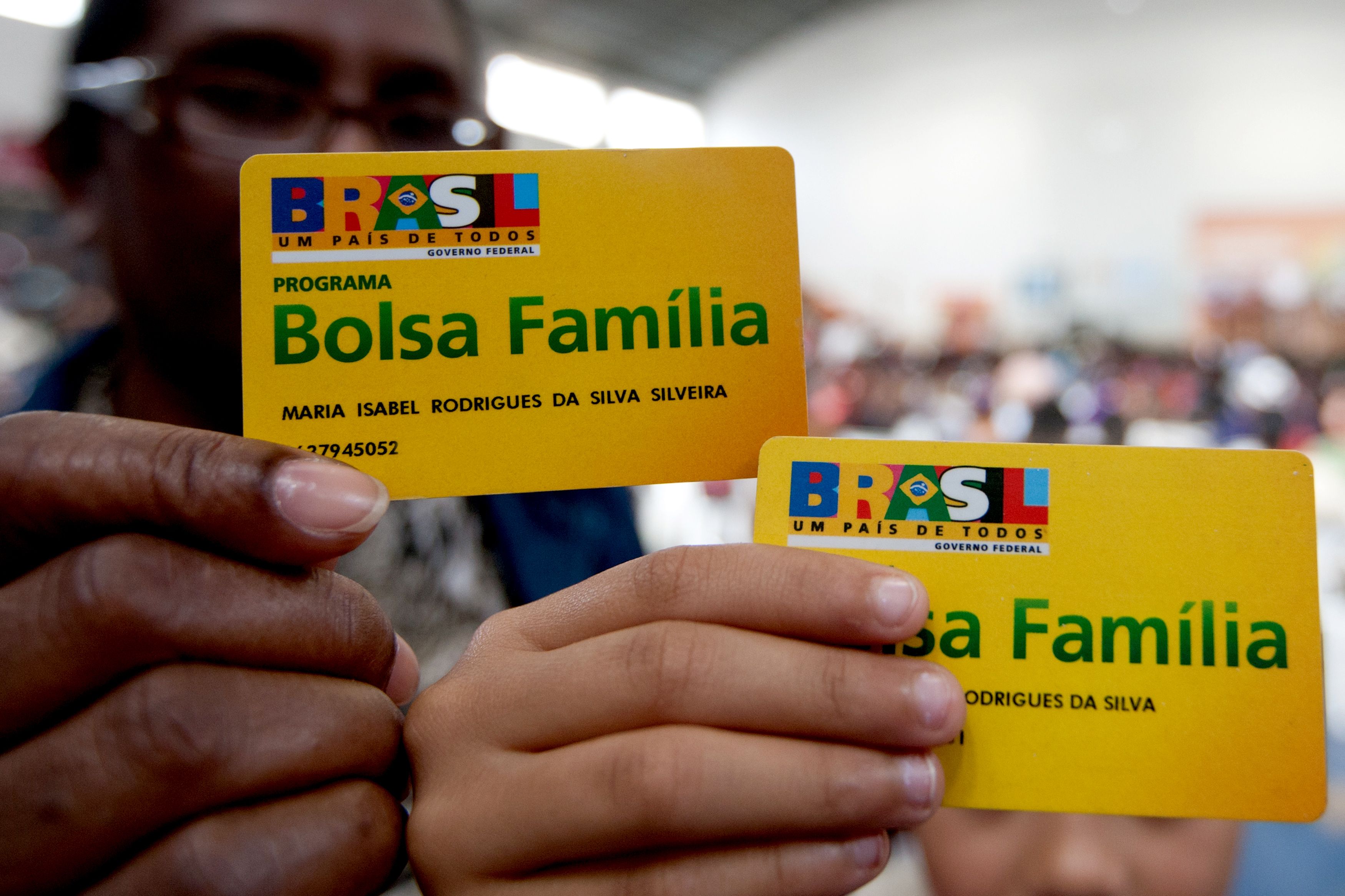 Mais de 300 famílias alagoanas pedem desligamento voluntário do Bolsa Família, diz governo