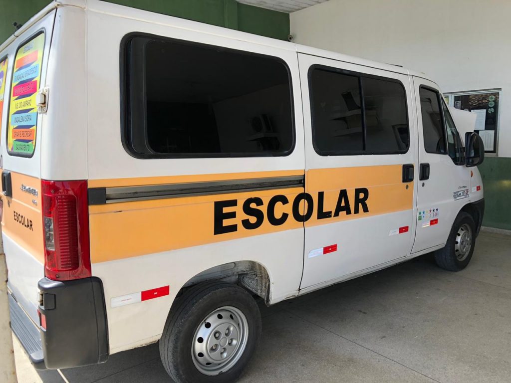 Vans escolares devem ter vistorias feitas até dia 31