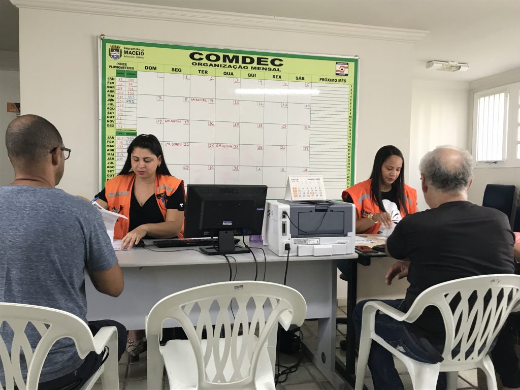 Cadastro de área azul clara segue até sexta