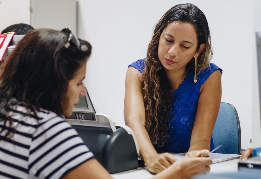 Servidores são convocados para recadastramento presencial
