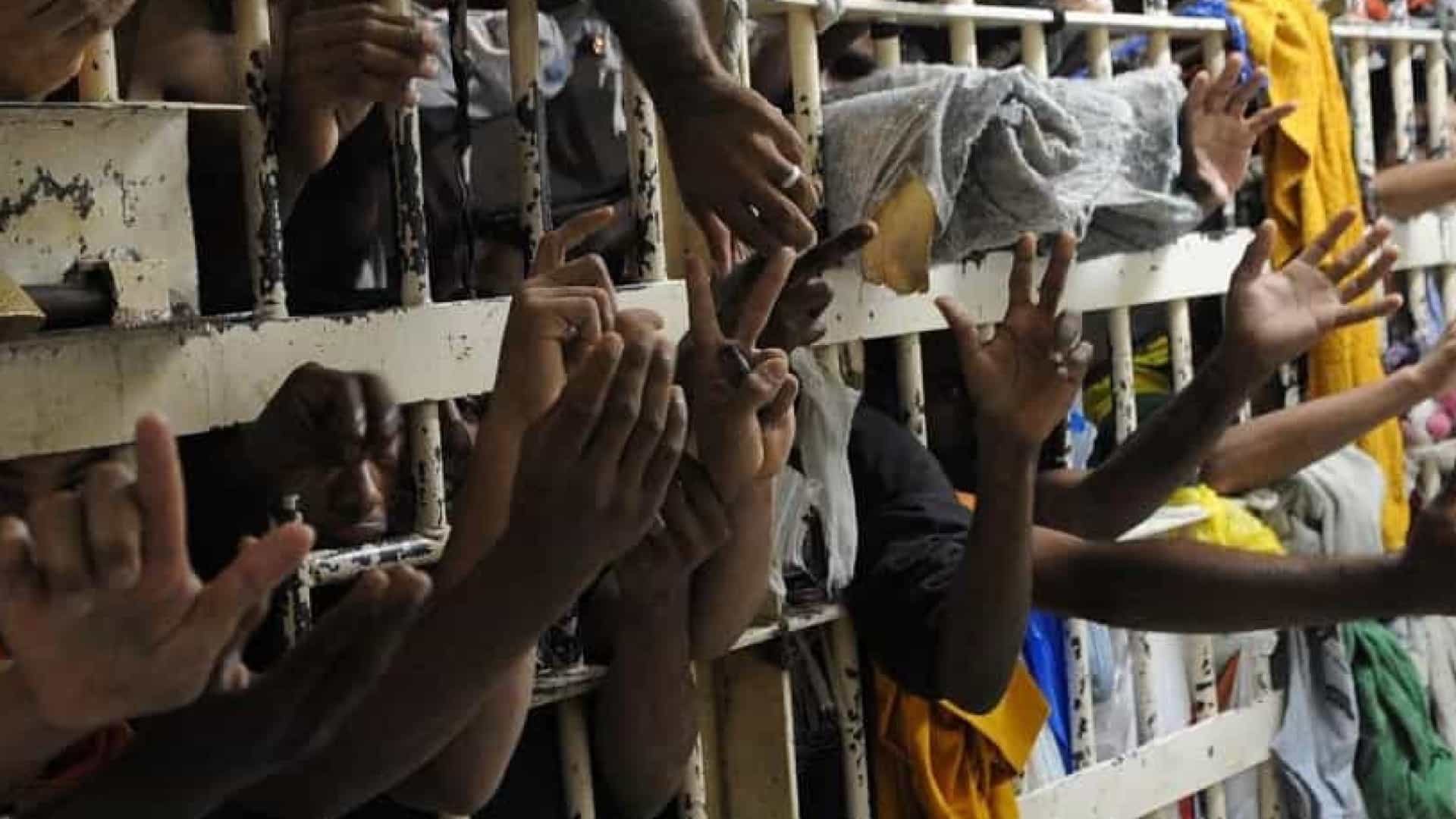 Rio registra três relatos de tortura a presos por dia