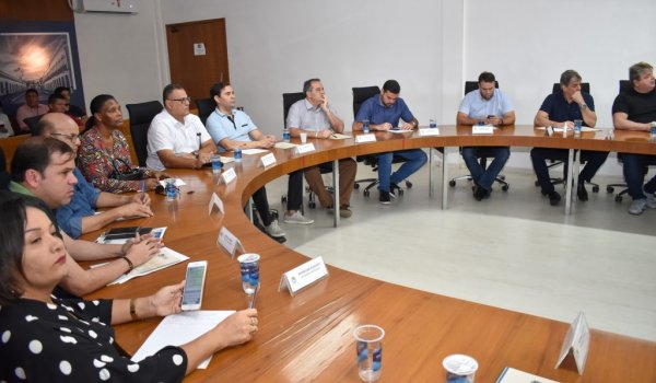 Prefeitura apresenta Plano Diretor e Código de Limpeza Urbana