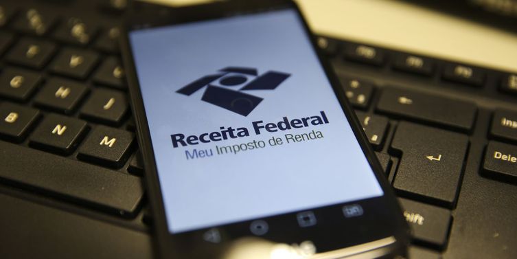 Receita paga hoje restituições do 3º lote do Imposto de Renda 2019
