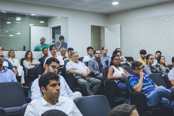 Antoinette Musilek participa de palestra em Alagoas