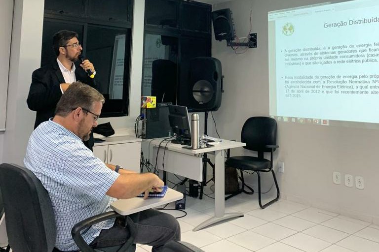 TJ propõe criação conjunta de usinas solares para tribunais de Alagoas