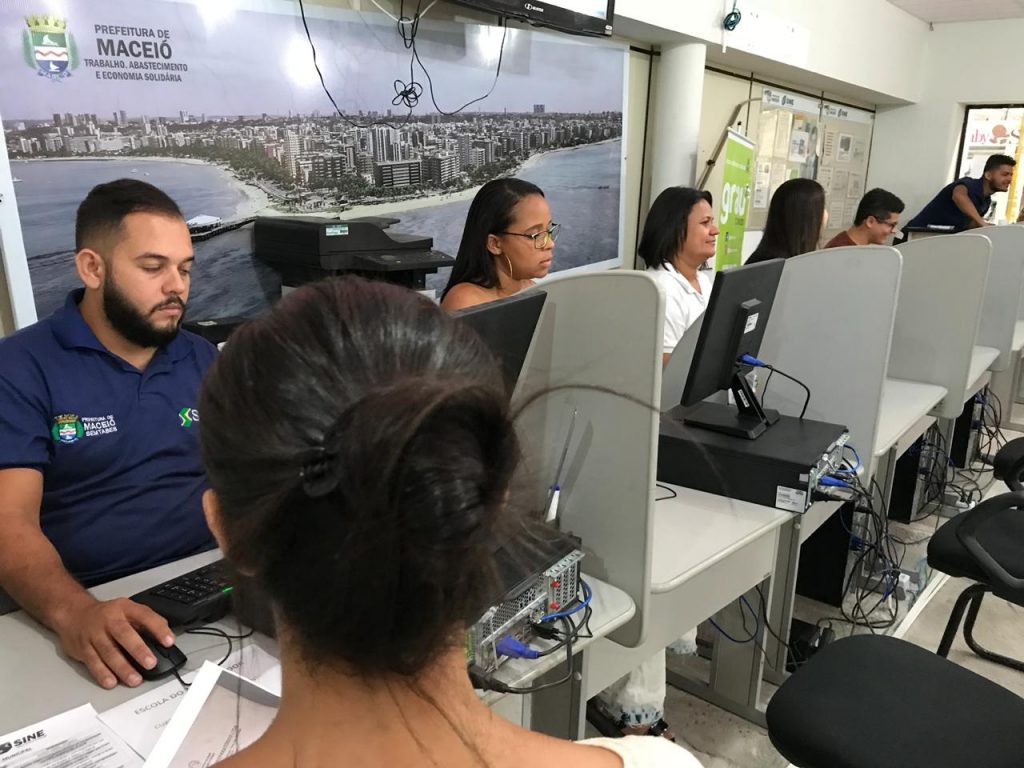 Sine Maceió oferta mais de 180 vagas de empregos