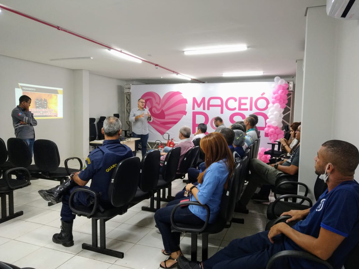 SMS capacita servidores para prevenção de incêndios