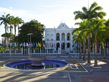 Órgãos municipais e estaduais estão fechados no feriado do servidor públicos