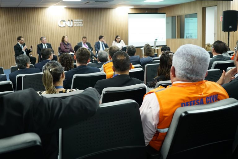 Prefeitura e CNJ definem cronograma de realocação no Mutange