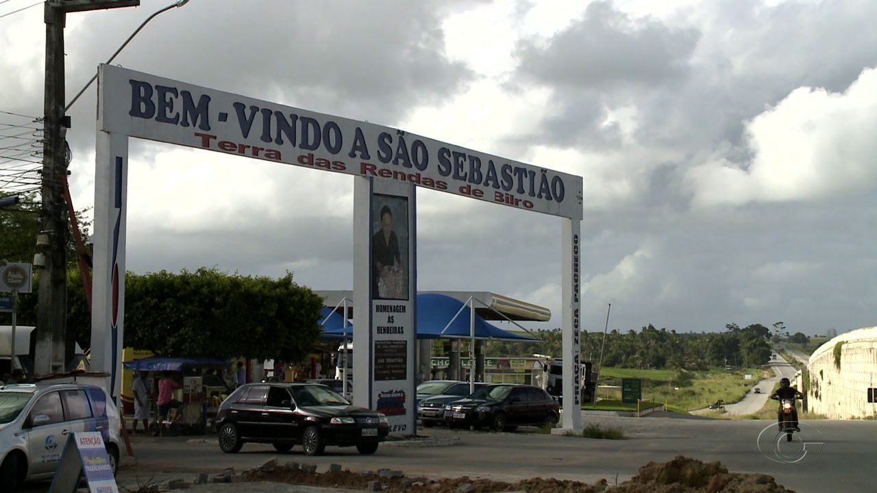 Justiça condena ex-prefeito de São Sebastião por improbidade