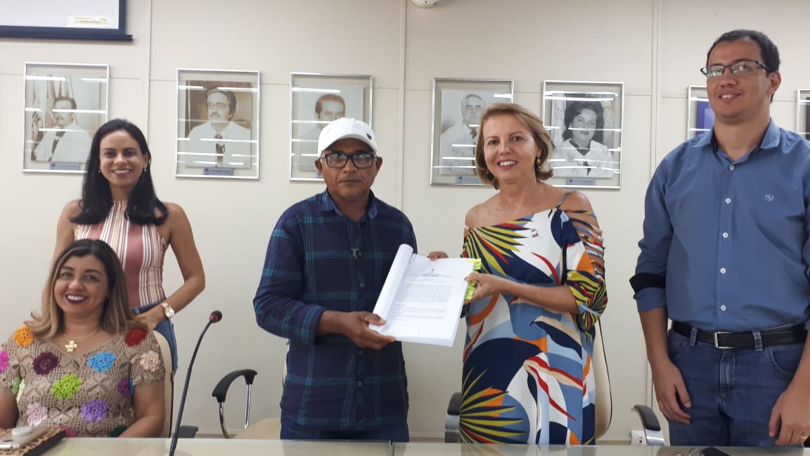 CPLA assina contrato para fornecimento de alimentos para UFAL