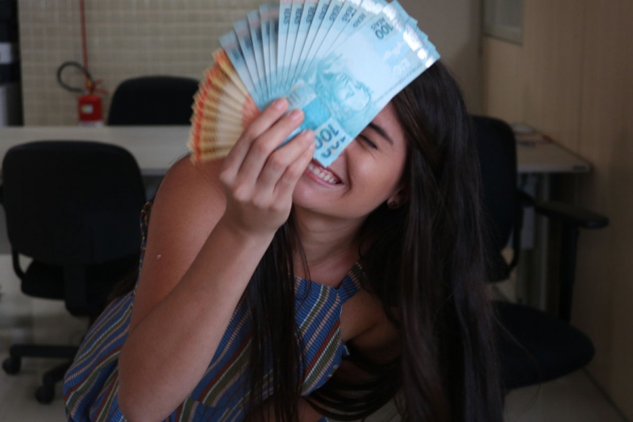 Governo do Estado libera primeira faixa salarial neste sábado (28)