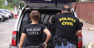 Policiais civis decidirão sobre indicativo de greve na segunda-feira (13)