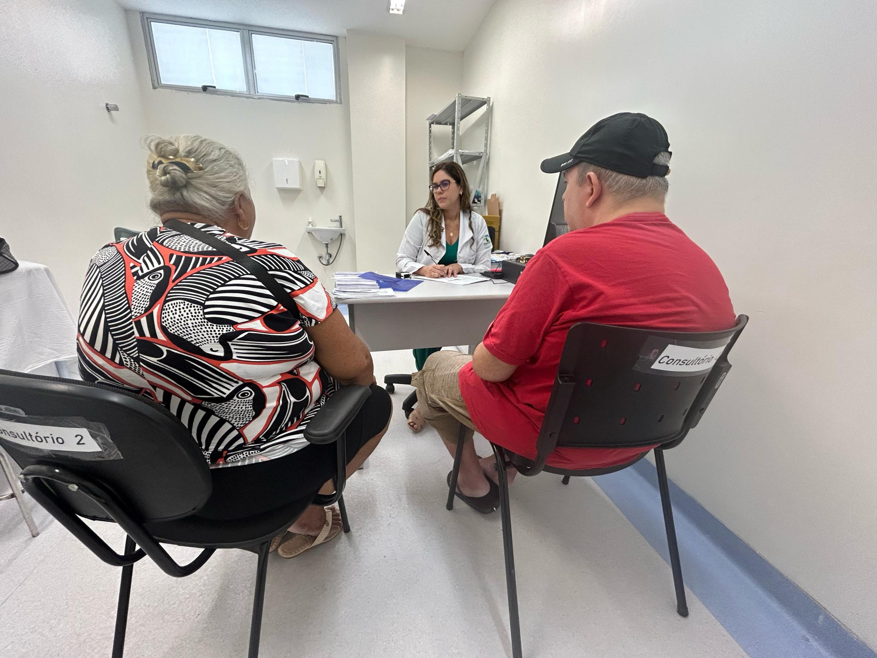 Neurologista alerta que esquecimento pode indicar sinais iniciais de Alzheimer