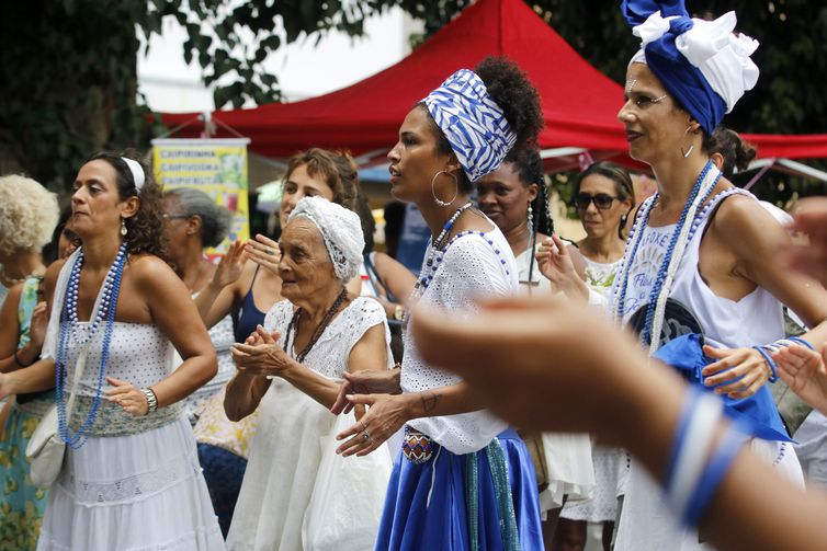 Religiões de matriz africana defendem paz e respeito no Dia de Iemanjá