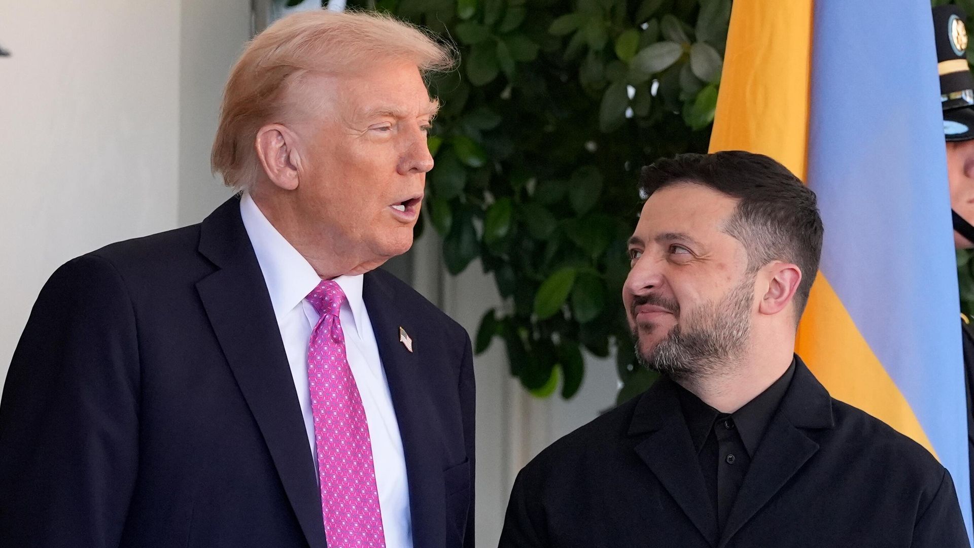 'Apoio perde sentido': Trump sugere revisão da ajuda militar à Ucrânia