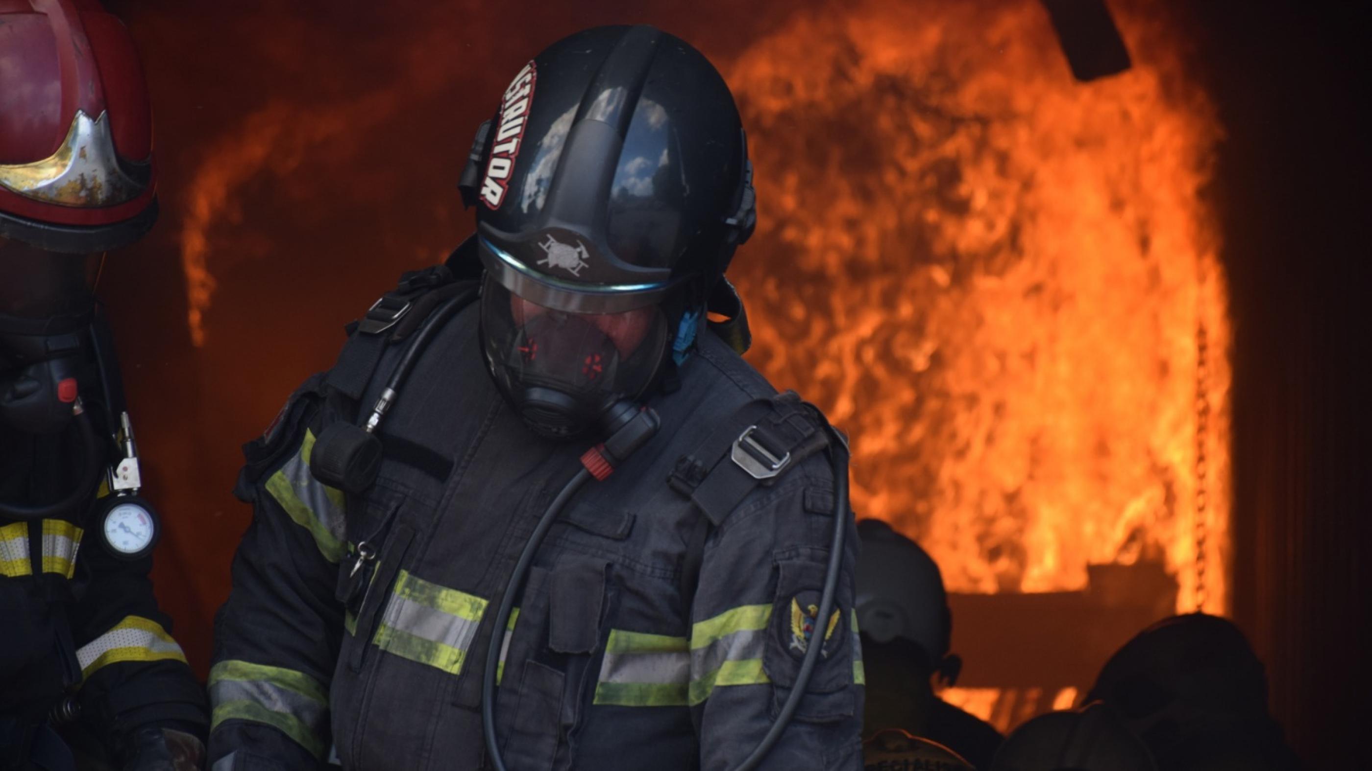 Incêndios em imóveis na parte alta de Maceió assustam moradores