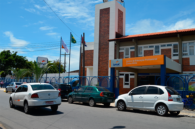 Senac recruta ex-alunos para encaminhamento a vagas de emprego