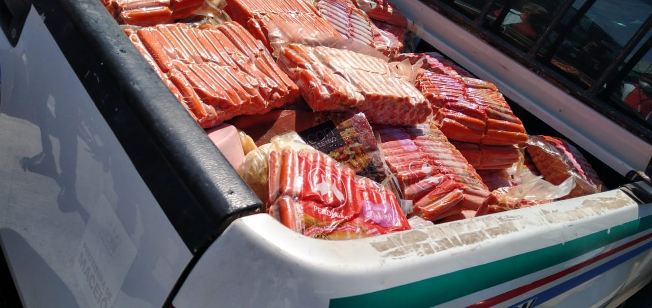 Vigilância Sanitária apreende 1.800 kg de alimentos impróprios para consumo