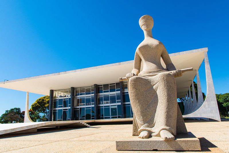 STF equipara licença-maternidade de mães biológicas e adotivas