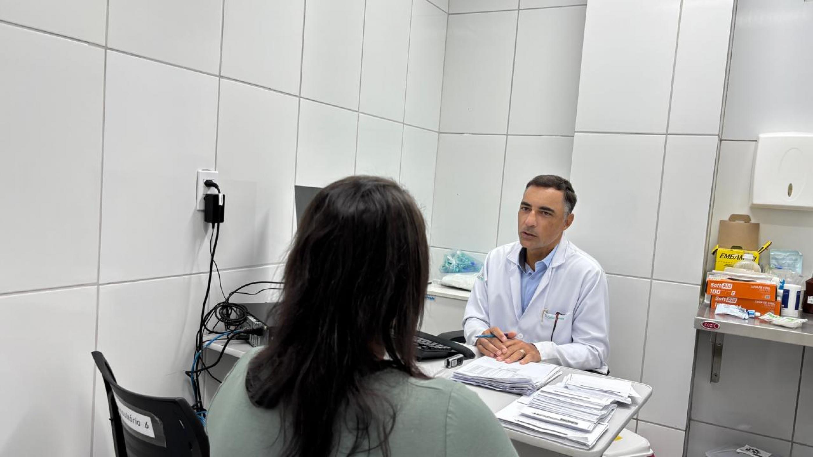 Câncer de intestino: atenção aos sinais e importância da prevenção