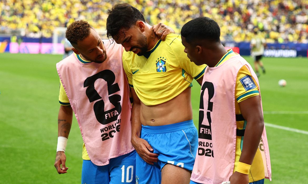 Lesão afasta Lucas Paquetá da seleção, sem previsão de retorno