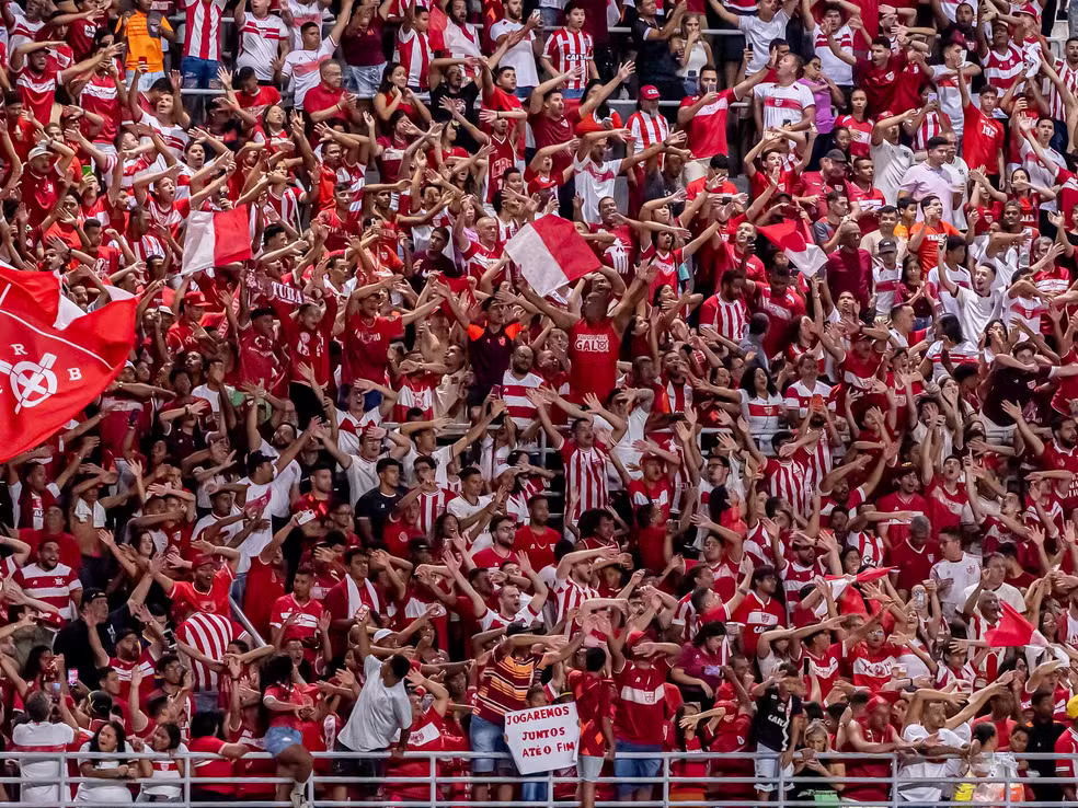 CRB suspende meia-entrada e confirma 12 mil torcedores no clássico