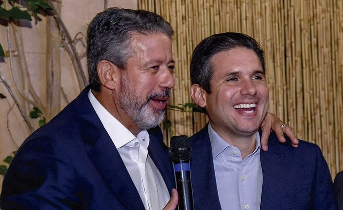 Líderes da Câmara gastam mais de R$ 2,8 milhões em cota parlamentar ao longo de 2025