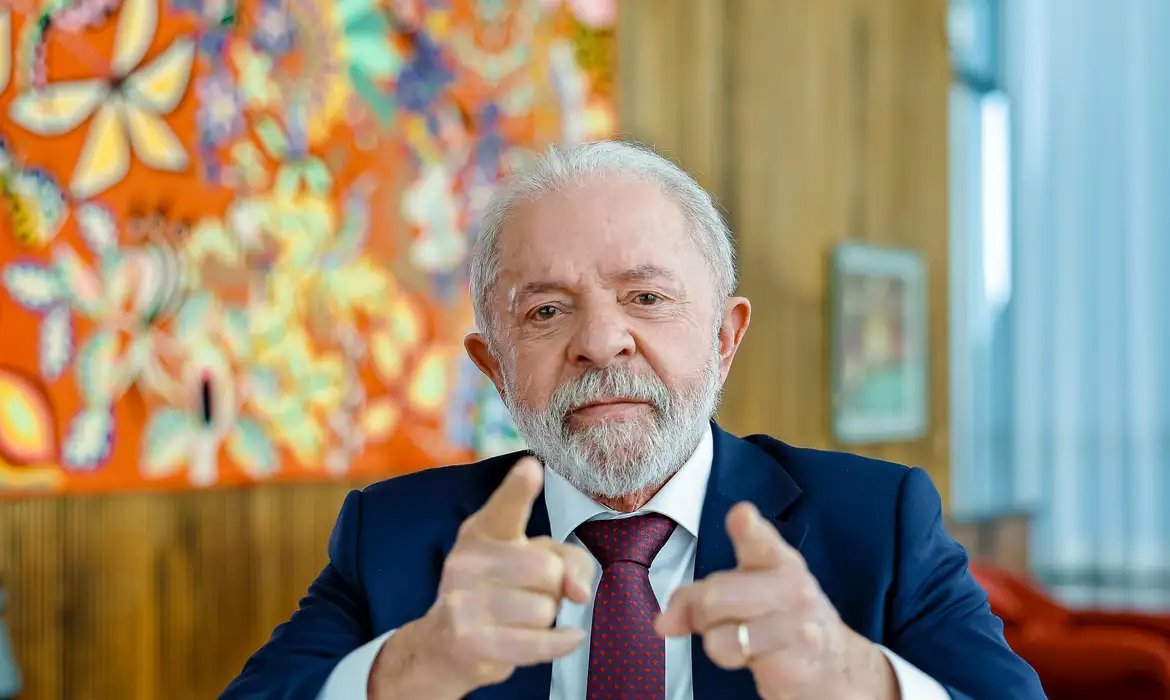 Lula condena sanções dos EUA e defende soberania nacional em nota oficial