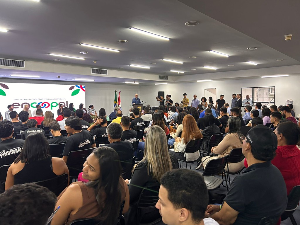 Soluções para as cooperativas são apresentadas durante o ENCOOPAL 2025