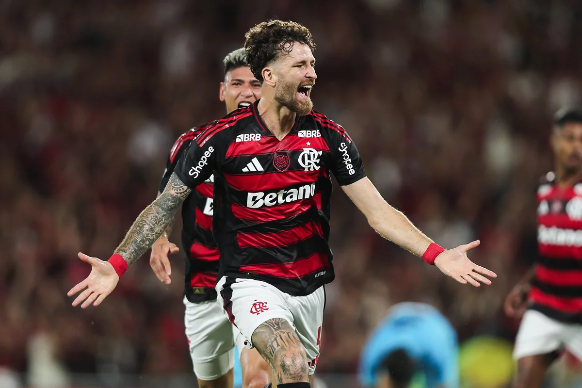 Besiktas oferece € 10 milhões por Léo Pereira, mas Flamengo recusa venda