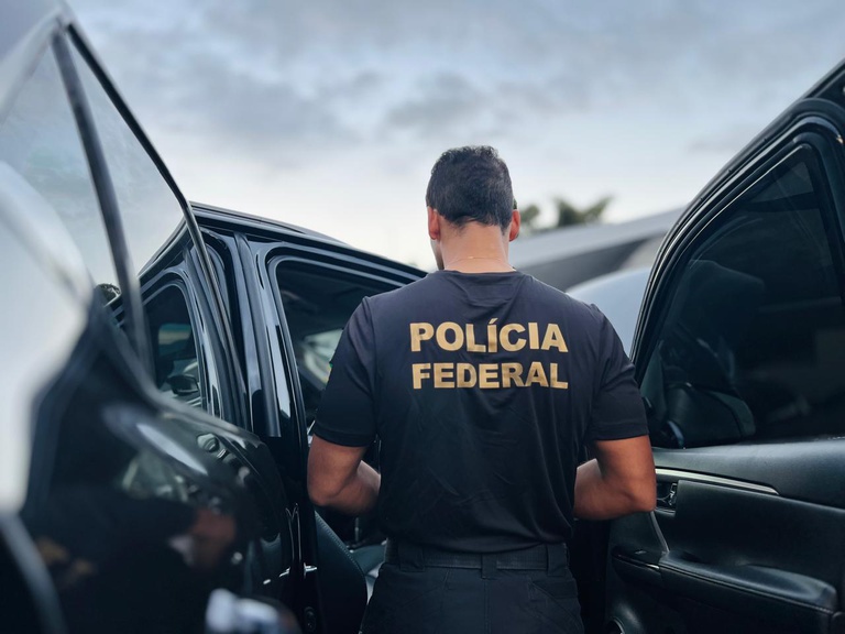 PF prende homem por armazenar imagens de abuso sexual infantojuvenil em Maceió
